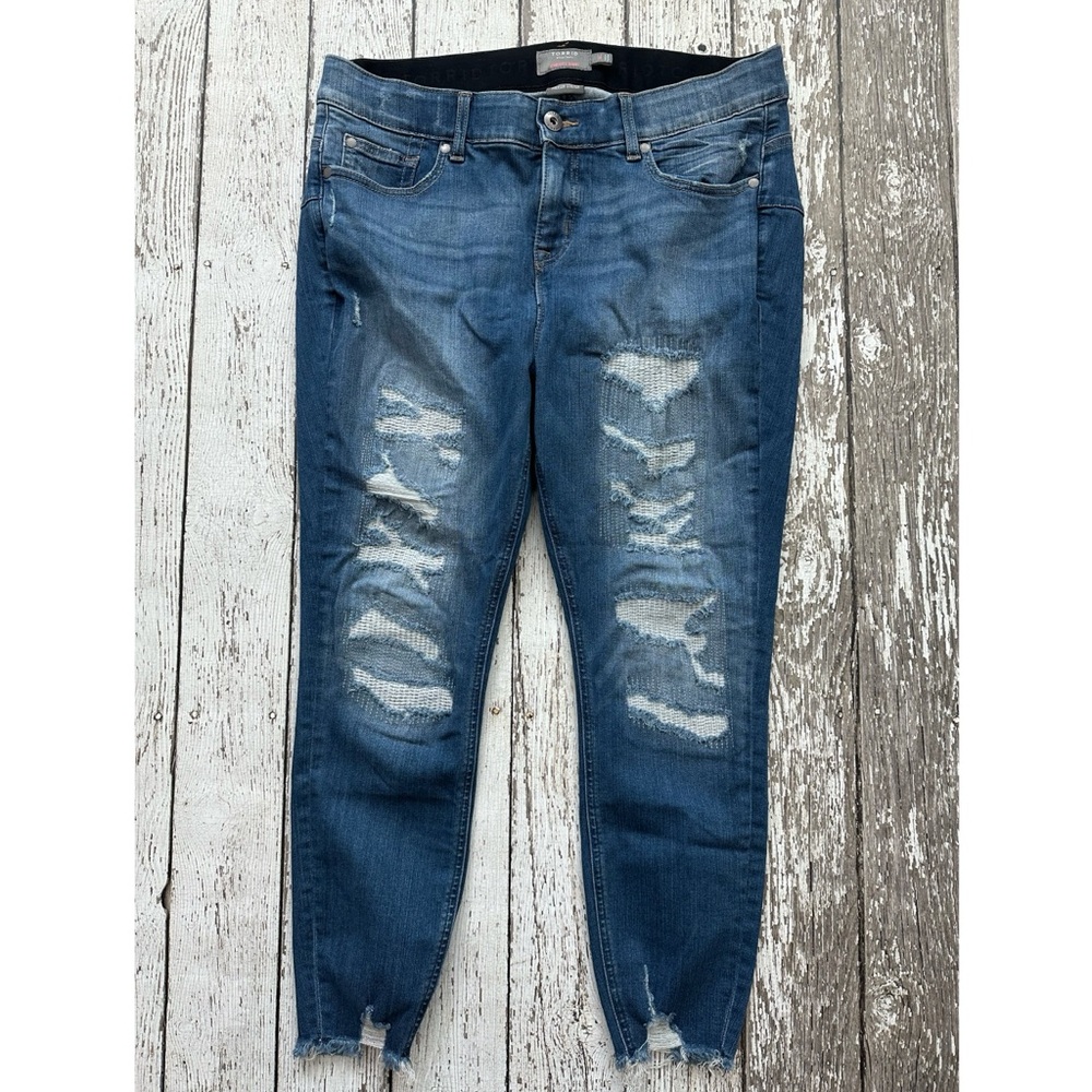 Torrid Bombshell Skinny Distressed Jeans Plus Size 16 SHORT